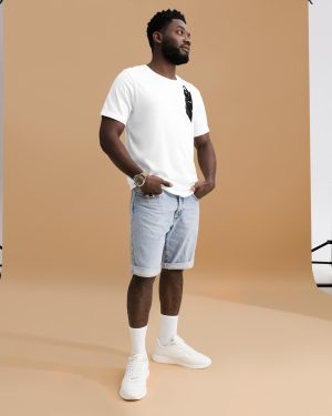 Camiseta con lobo vectorial